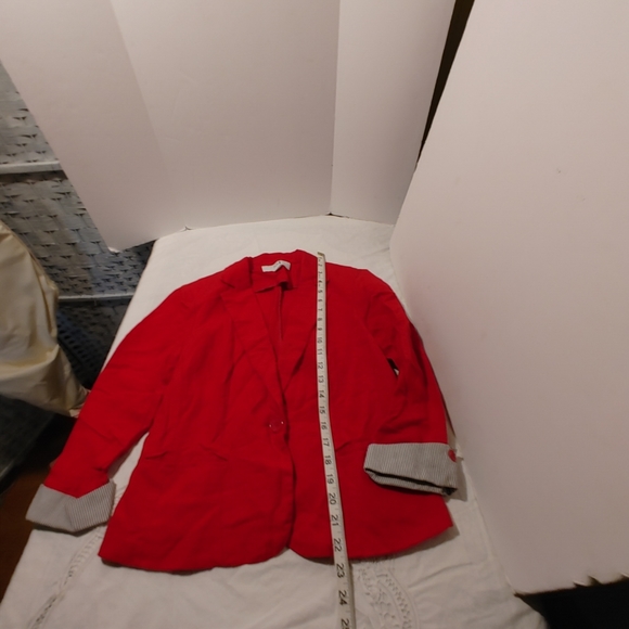 Red Short Jacket Size M 3/4 Sleeves 1 Button Front - Picture 7 of 8